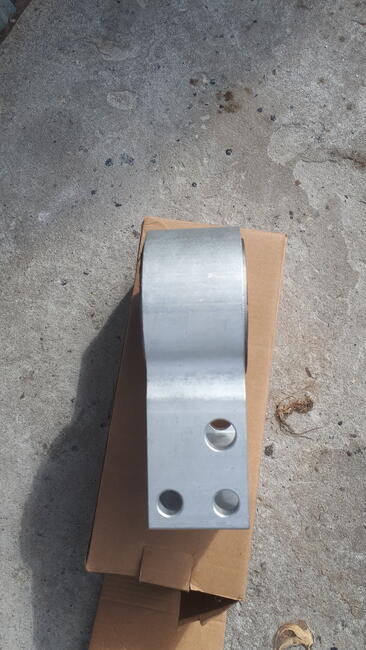 Sprzedam tuleje wahacza alfa 159