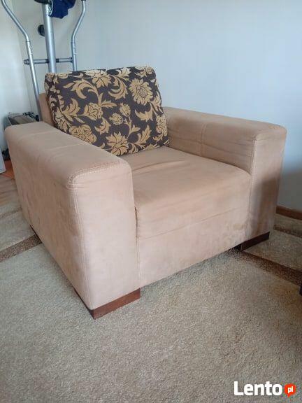 fotel wygodny szeroki