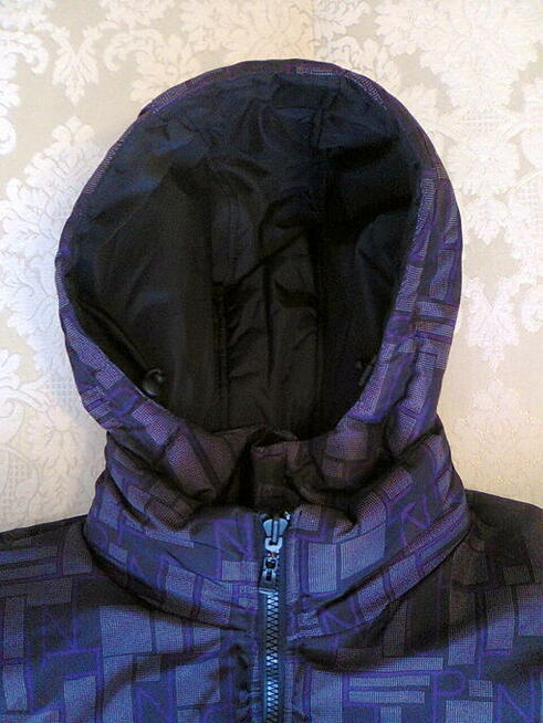 Nowa zimowa kurtka dwustronna z kapturem