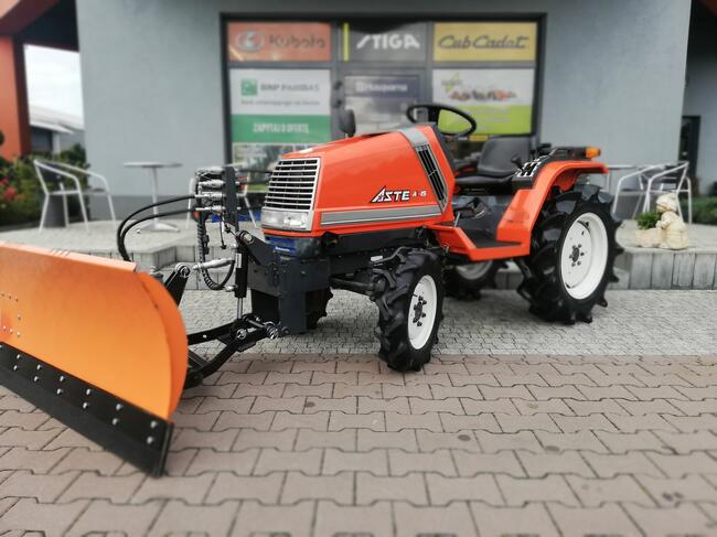 Traktor japoński KUBOTA Aste A15 KM diesel Pług śnieżny TUZ