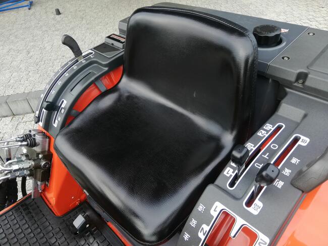 Traktor japoński KUBOTA Aste A15 KM diesel Pług śnieżny TUZ