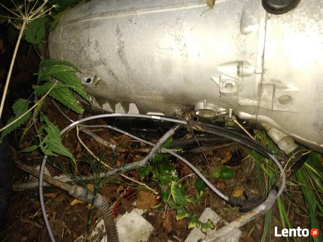 Sprzedam części do mercedesa w 210 .