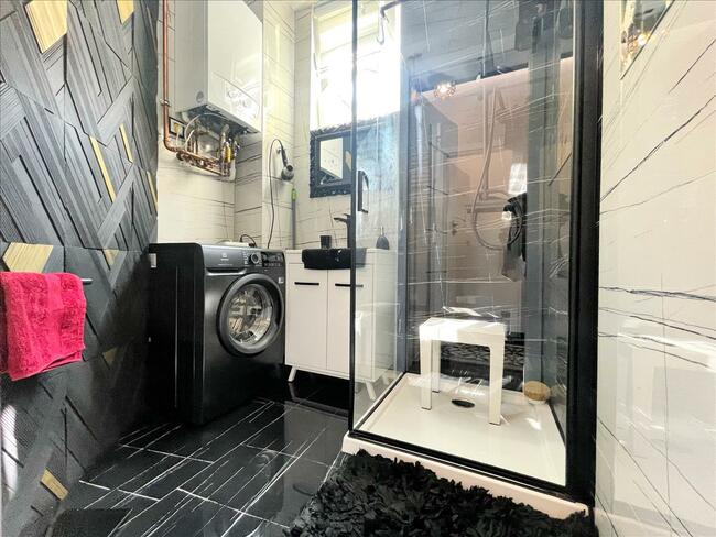 Duży apartament przy plaży, z widokiem na morze