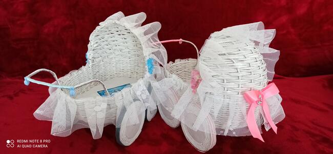 wózeczek z papierowej wikliny