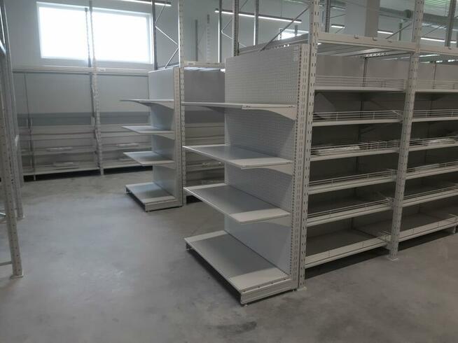 Montaż regałów sklepowych