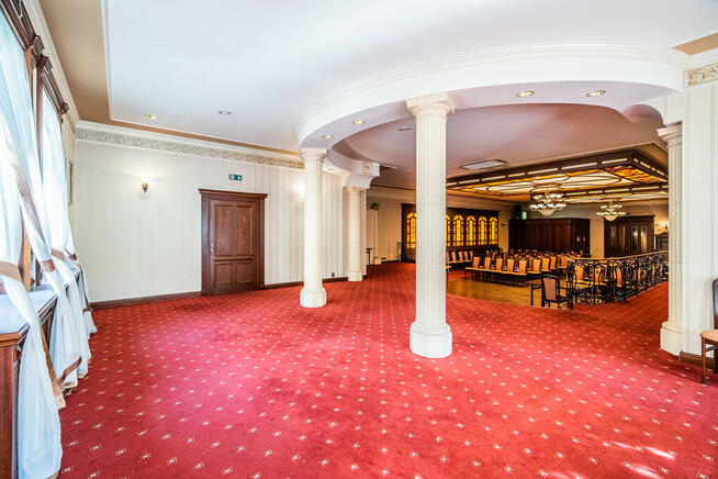 Do wynajęcia sala weselna, balowa, urodzinowa