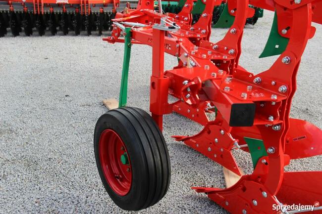 Pług Agro-Masz lekki obrotowy obracalne zrywalny zrywalne