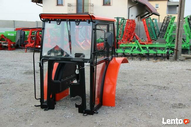Kabina ciągnikowa sadownicza sadownik MF Szyszka