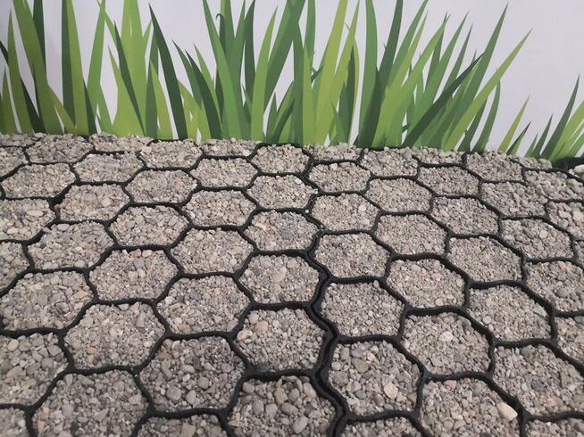 KRATKA trawnikowa Chodnikowa Parkingowa 60x40x3 CZARNA