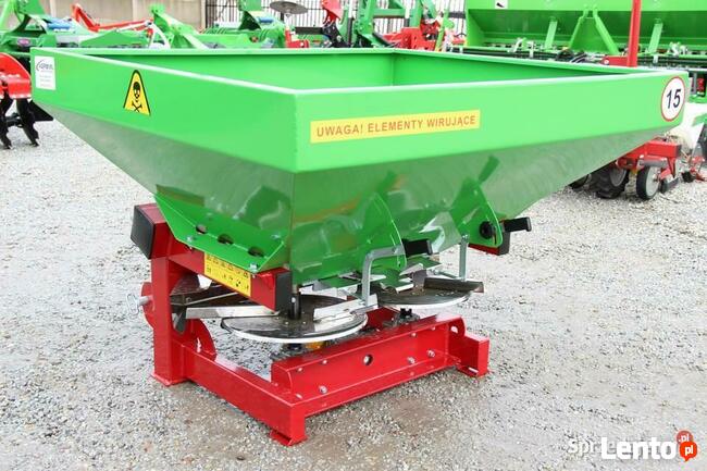 Rozsiewacz do nawozu dwutarczowy 600, 800, 1000 L Promar hyd