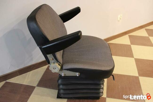 Siedzenie fotel MTZ Belarus C385 C-385 podłokietnik OKAZJA