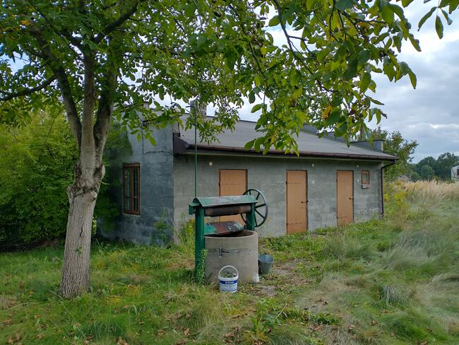 Sprzedam dom z działką.