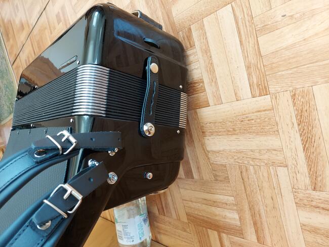 Akordeon Scandalli Brevetto N565/26 - LMMH - Polifonico - T