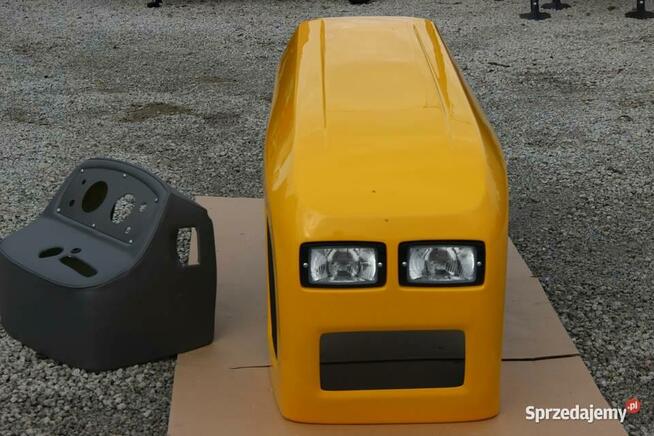 Maska ciągnikowa C- 360 C360 Naglak z pulpitem maska żółta