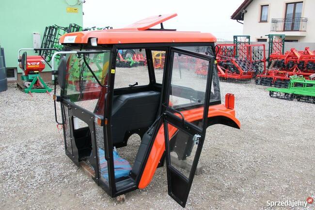 Kabina ciągnikowa kabiny Ursus C 360 C-360 NAGLAK