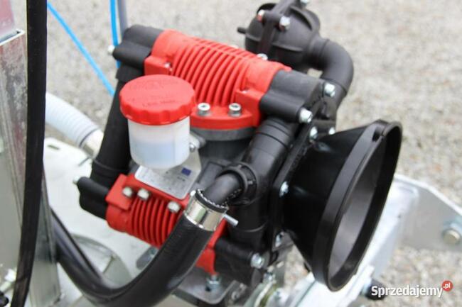 Opryskiwacz ciągany zaczepiany przyczepiany Tolmet Bruno