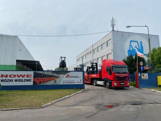 4 tonowy wózek widłowy używany gazowy widlak LINDE LPG UDT