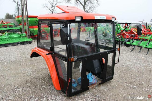 Kabina ciągnikowa kabiny Ursus C 360 C-360 NAGLAK