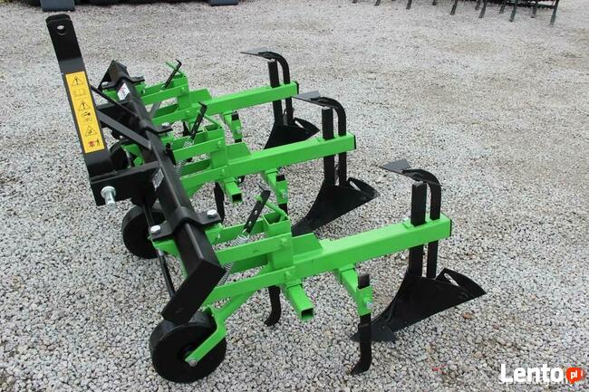 Pielnik obsypnik Norma Bomet z wałkami pielniko-obsypnik