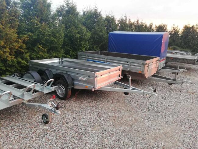 Wypożyczalnia wynajem przyczep lawet przyczepek motocyklowyc