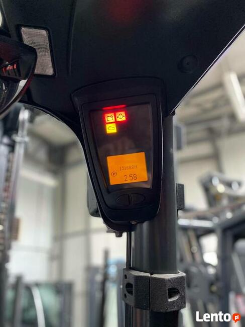 4 tonowy wózek widłowy używany gazowy widlak LINDE LPG UDT