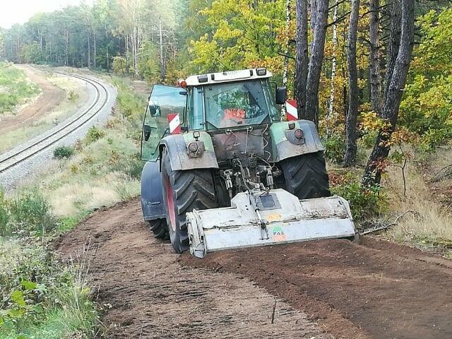 wycinka drzew, rębak, rekultywacja,mulczowanie 30 cm w głąb