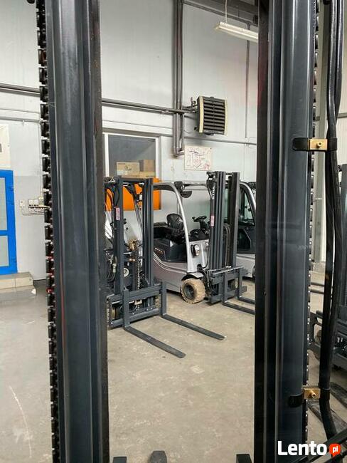 4 tonowy wózek widłowy używany gazowy widlak LINDE LPG UDT