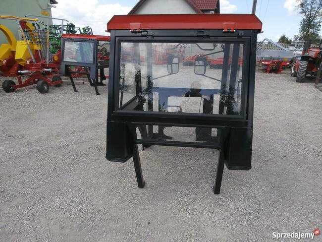 Kabina kabiny sadownicze ciągnikowa C360 C330 bez błotnika