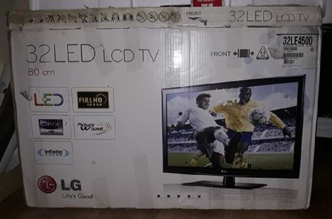 Tv z wbudowanym DVB-T LG-32cal- -Телевізор з вбудованим DVB-
