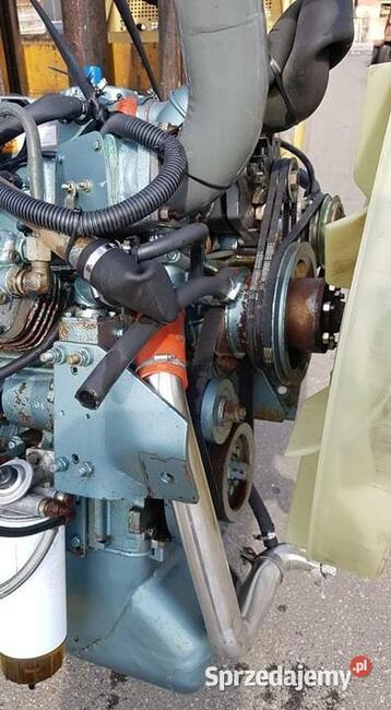 Chiński silnik WD615 99, 302kW, 2200r/min