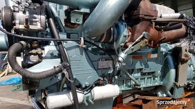 Chiński silnik D10.34-31, 249kW, 1900r/min