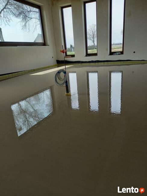 Płynny styropian, styrobeton, anhydryt Knauf na ogrzewanie.