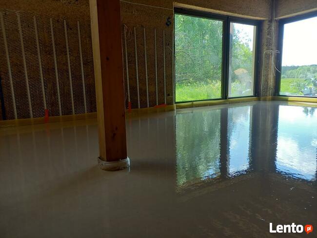 Płynny styropian, styrobeton, anhydryt Knauf na ogrzewanie.