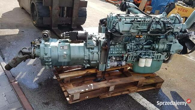 Chiński silnik D10.34-31, 249kW, 1900r/min