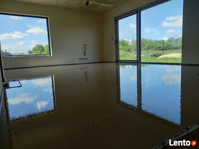 Płynny styropian, styrobeton, anhydryt Knauf na ogrzewanie.