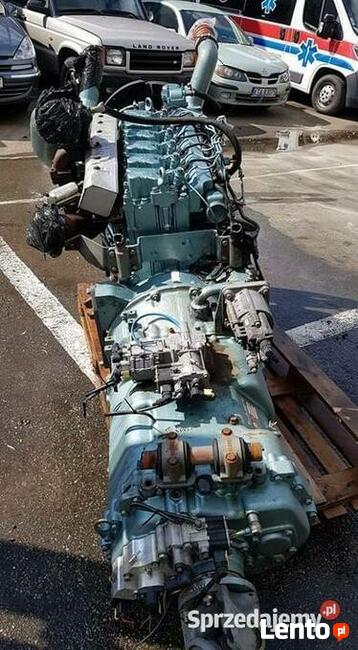 Chiński silnik D10.34-31, 249kW, 1900r/min