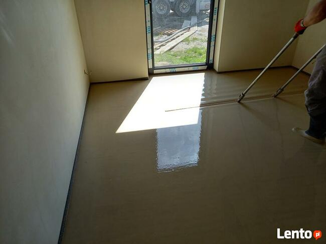 Płynny styropian, styrobeton, anhydryt Knauf na ogrzewanie.