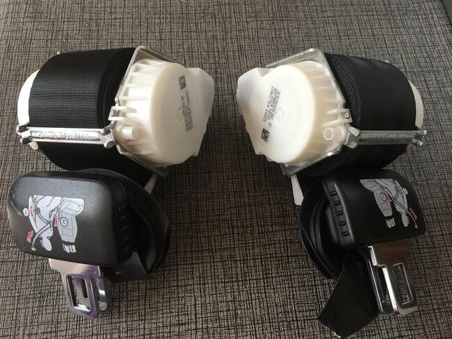 VW TOURAN fotele 2/3 rzad 2003-2015