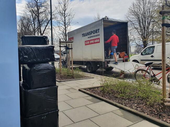 Przeprowadzki Tani Transport Wnoszenie Mebli AGD RTV Gabaryt