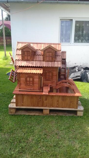 piękny młyn wodny z wiatrakiem.1600 zł