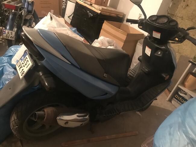 Suzuki GSX / Katana skuter w bardzo dobrym stanie sprzedam o