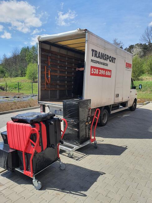 Przeprowadzki Tani Transport Wnoszenie Mebli AGD RTV Gabaryt