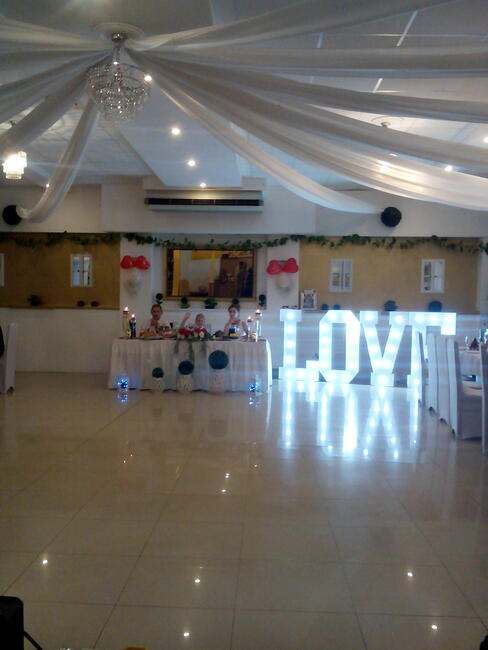 DJ Retro akustyk konferansjer na każdą okazję do zabawy!