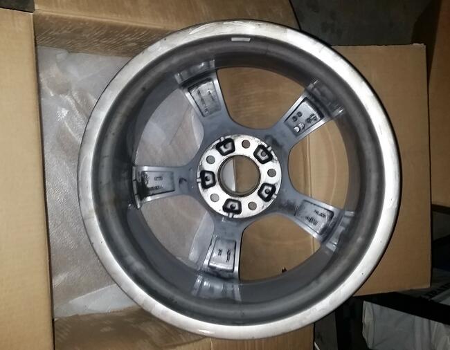 Oryginalna felga BMW 18 EH2 IS29 przednia, Star Spoke 325 M