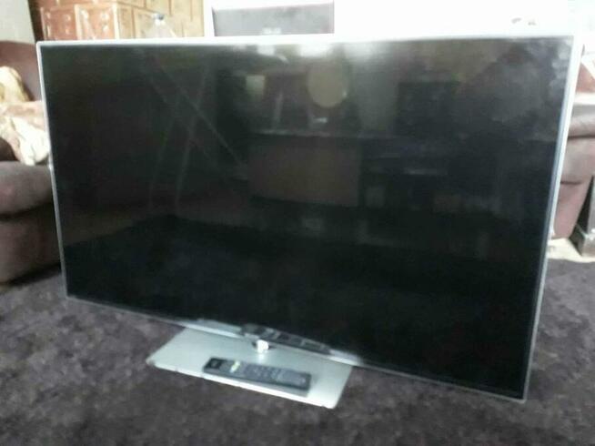 Telewizor LED Sharp 50 3D Smart LC-50LE761E