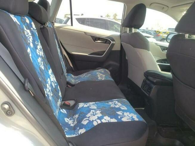 Toyota RAV-4 2019, 2.5L, 4x4, po gradobiciu