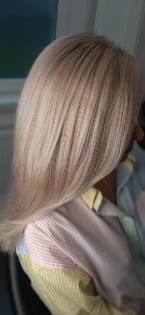 Fryzjer damski & Makijaż