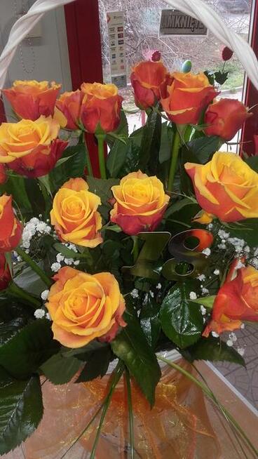 KWIATY Z DORĘCZENIEM - Kwiaciarnia Pod Muflonami WAŁBRZYCH