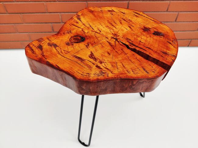 Stolik kawowy drewniany, plaster drewna, loft, żywica
