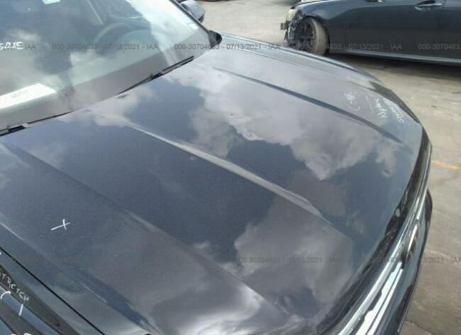 Volkswagen Atlas 2021, 2.0L, 4x4, SEL, po gradobiciu